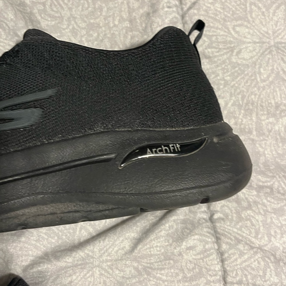 Skechers GOwalk Arch Fit Grand Select Black Men’s Size 8 Shoes Sneakers - Picture 16 of 16